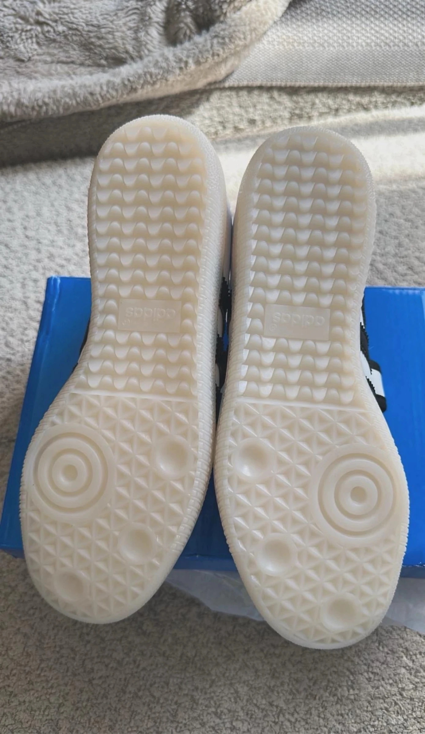 Adidas Mary Jane – new & unworn 🤍🖤 – photo 4